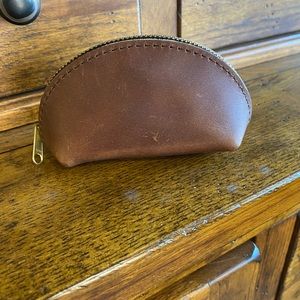 Portland Leather medium taco pouch